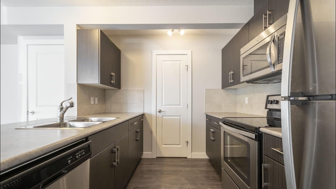 2 Bed +1 Full Bath + 2 Half Bath — community video